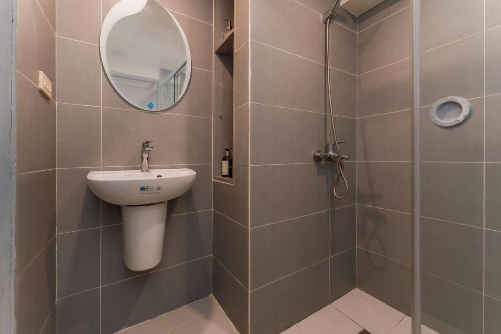 Airport Express Hostel E-527, 2 Minutes To Airport,Fast Wifi, Free Netflix Île de Mactan Extérieur photo